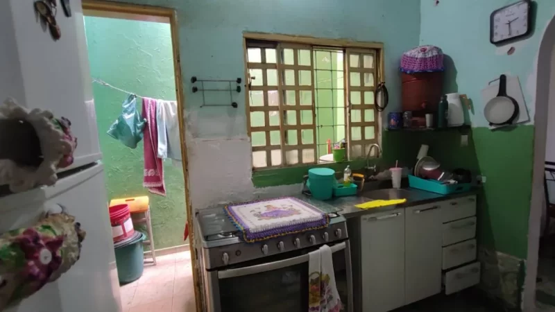 🏠 Oportunidade em Samambaia – 2 casas no mesmo lote, a apenas 100m do metrô! - Image 2