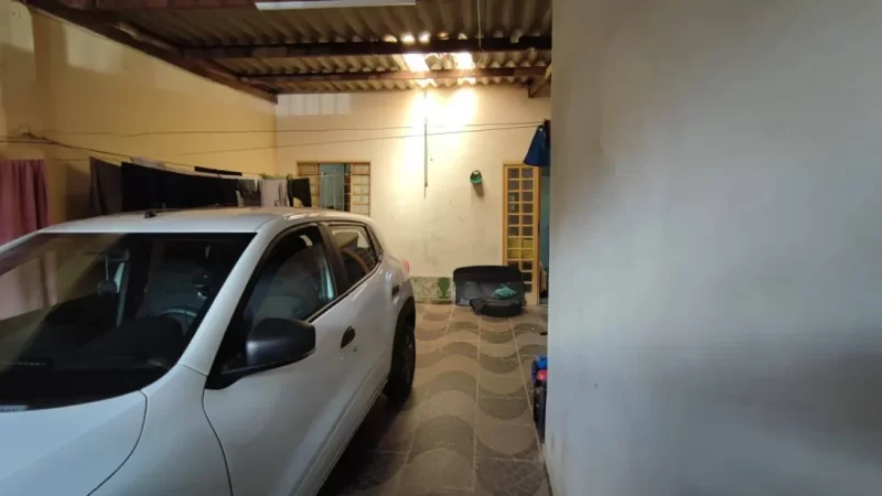 🏠 Oportunidade em Samambaia – 2 casas no mesmo lote, a apenas 100m do metrô! - Image 4